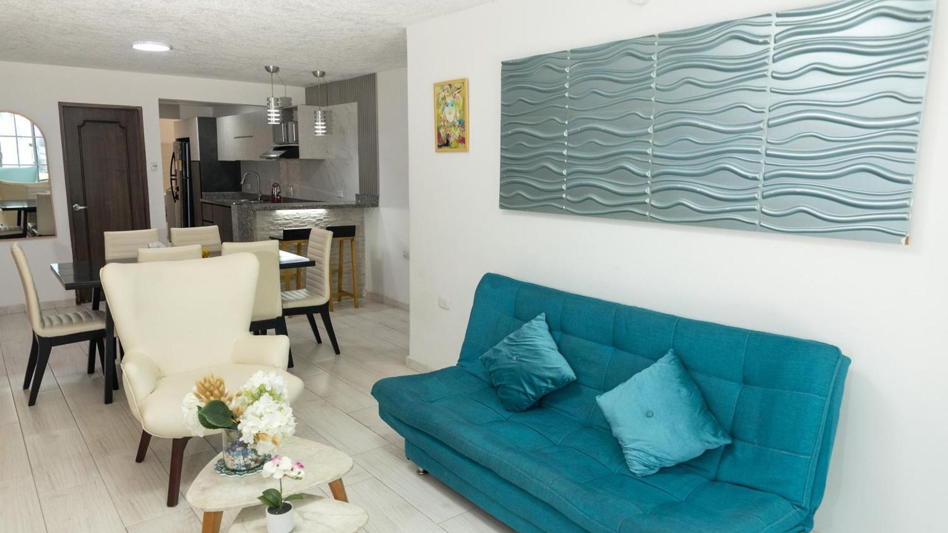 En Cerca Al Aeropuerto Y Playa Apartamento *