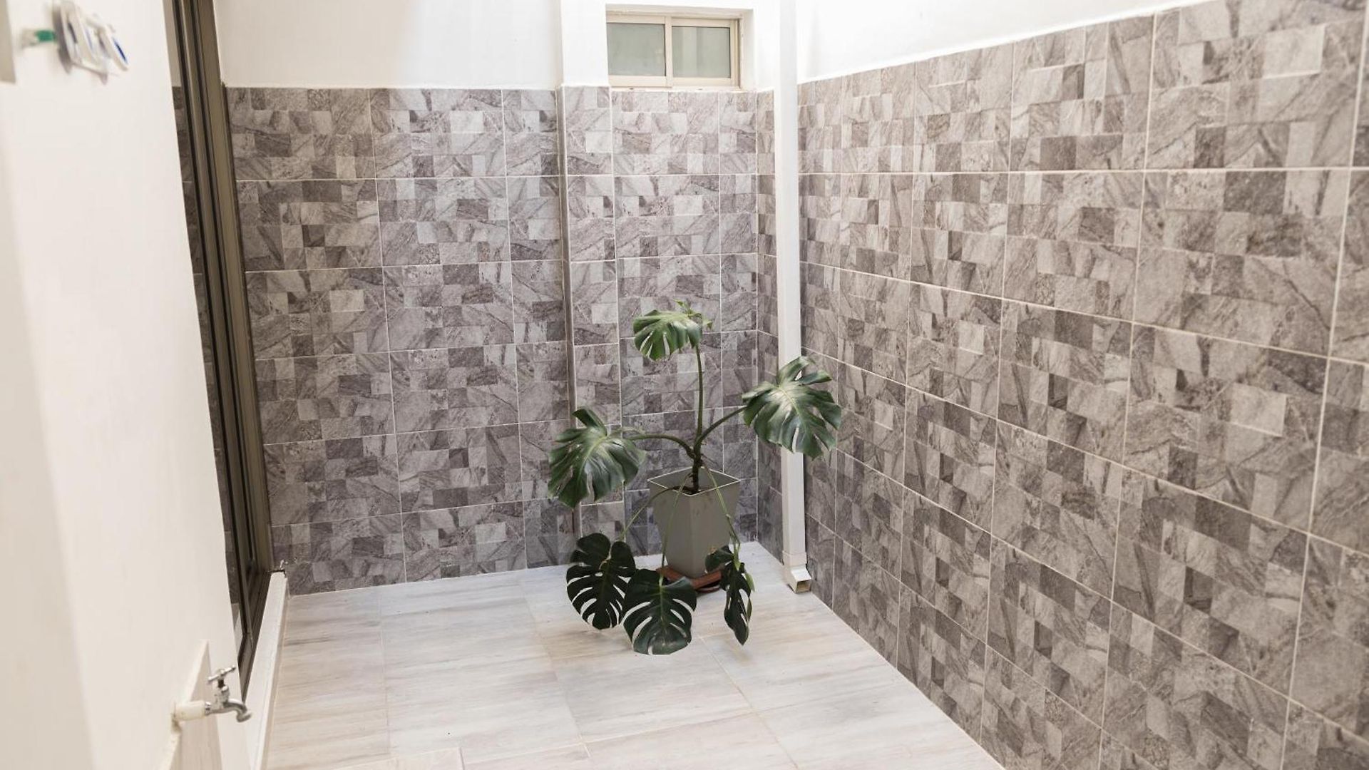 Apartamento En Cerca Al Aeropuerto Y Playa *