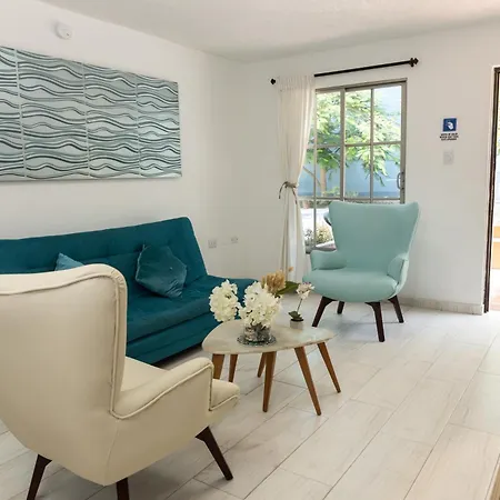 En Cerca Al Aeropuerto Y Playa Apartamento *