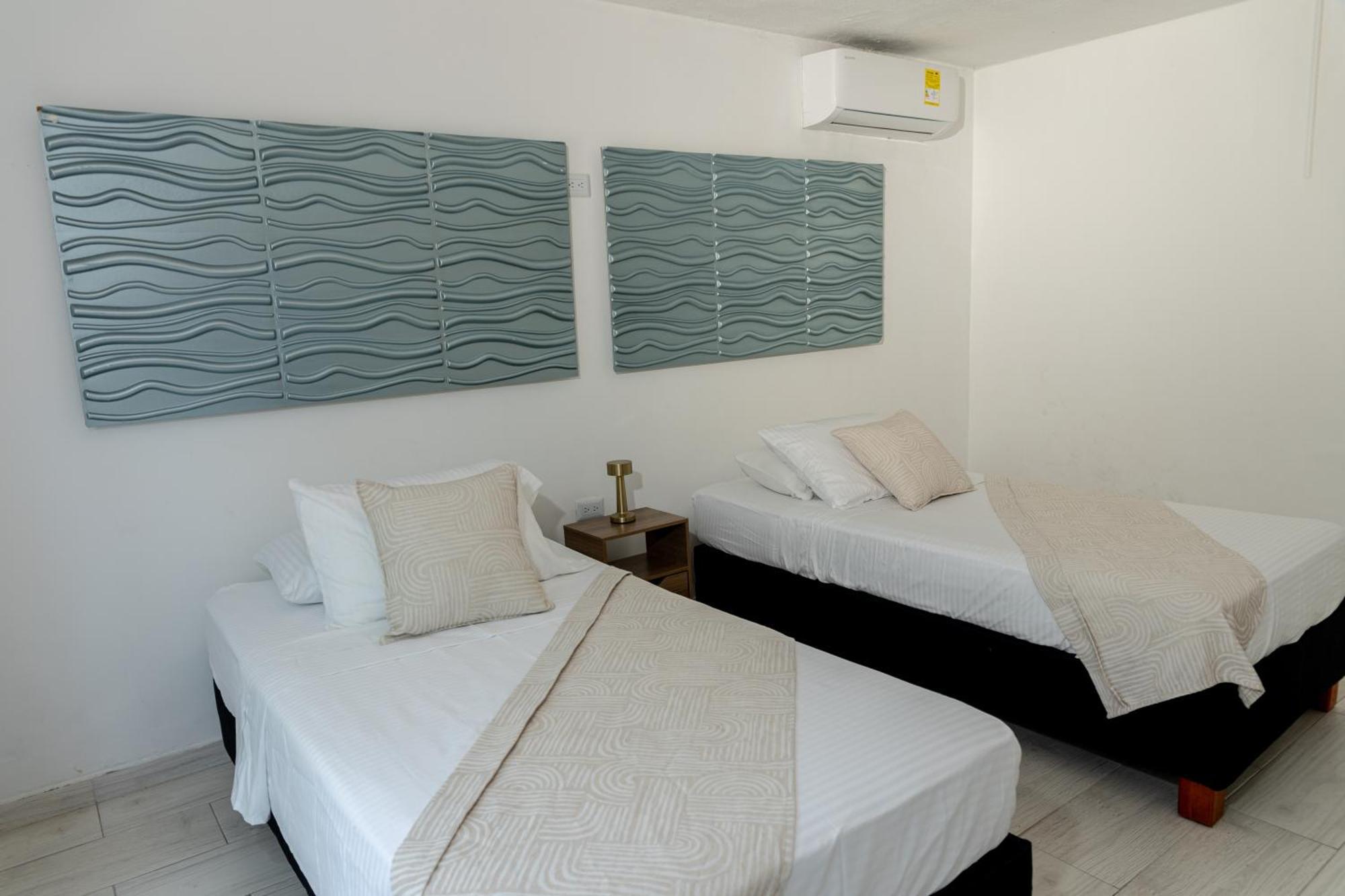 En Cerca Al Aeropuerto Y Playa